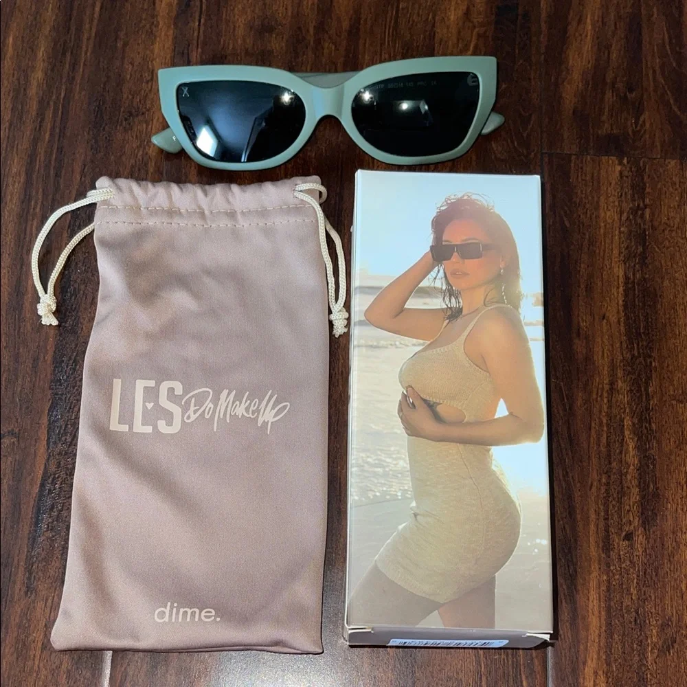 Women's LES Do Makeup Dime Sunglasses